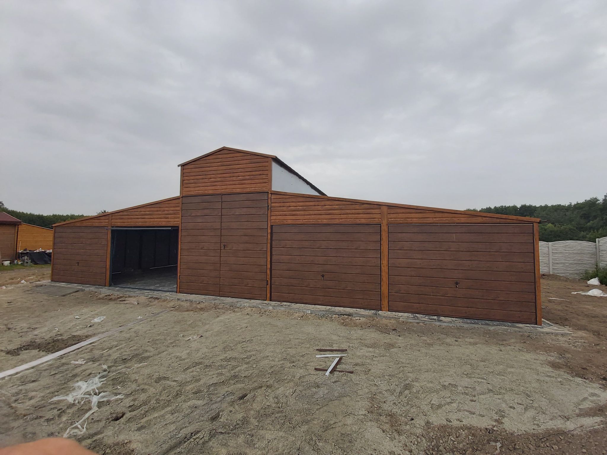 Garaż Premium 15m x 6m NR 31